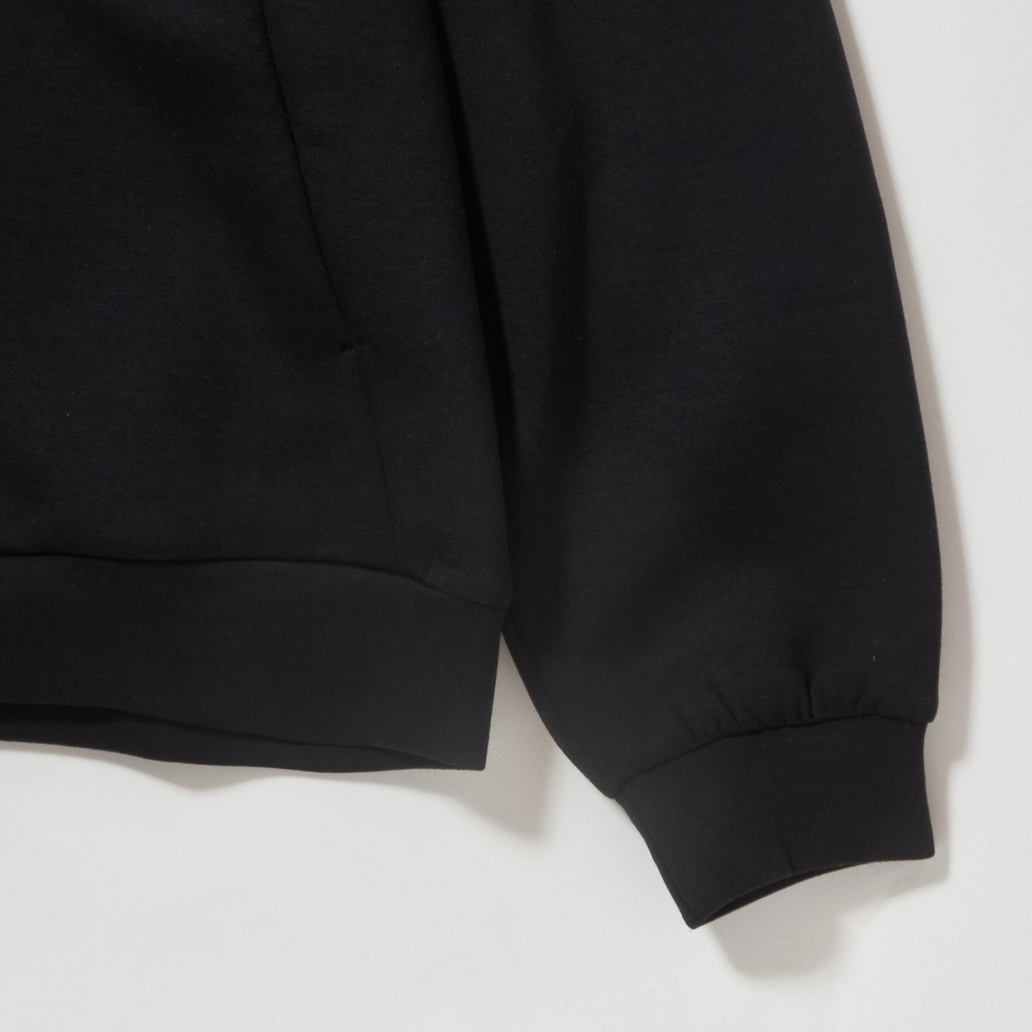 MAG ZIP HOODIE