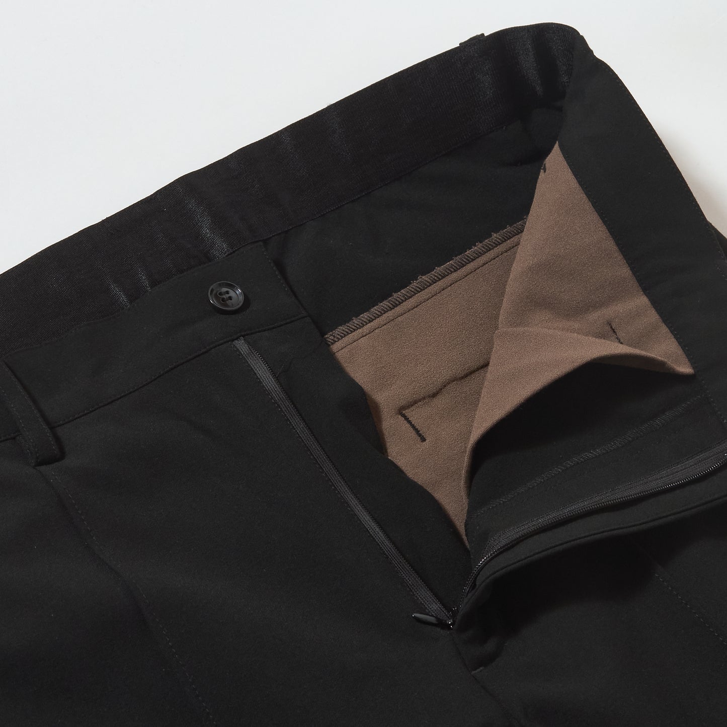MAG SLACKS