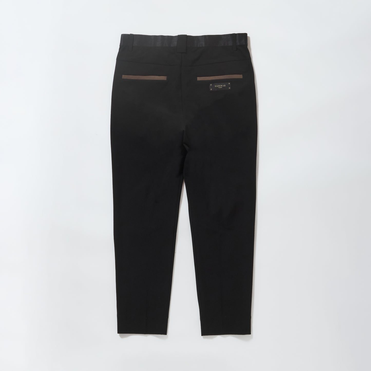 MAG SLACKS